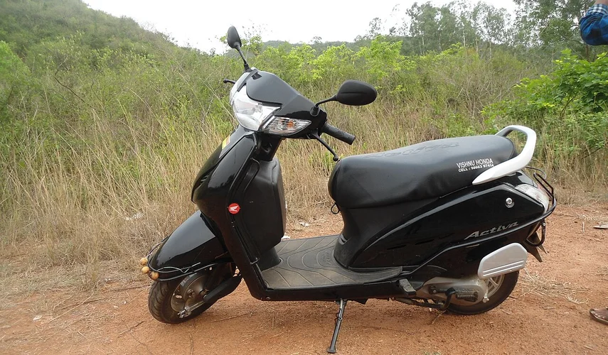 Illustrative Activa vehicle; not a Janatha Riders fleet photograph